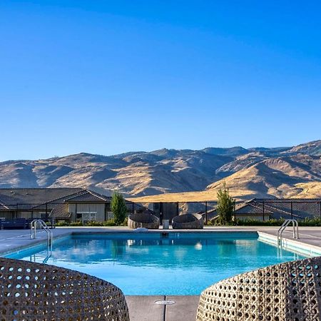 Appartement Luxury Retreat - King Beds, Hot Tub, & Pool - Family & Remote Work Friendly à Reno Extérieur photo