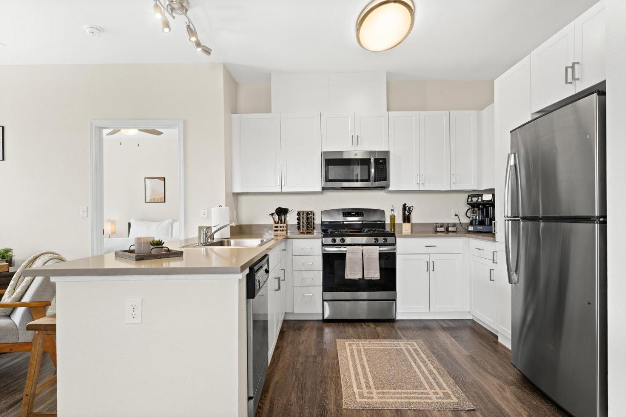 Appartement Luxury Retreat - King Beds, Hot Tub, & Pool - Family & Remote Work Friendly à Reno Extérieur photo