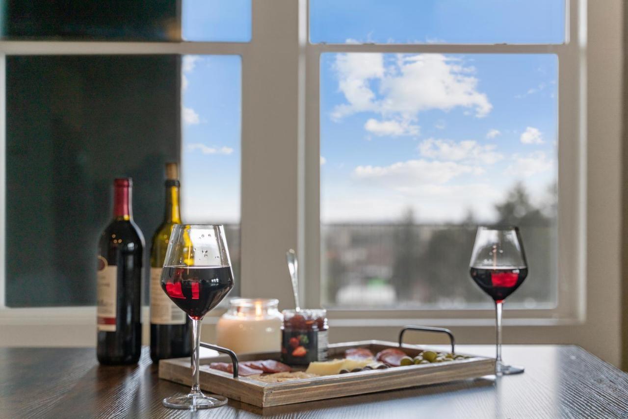 Appartement Luxury Retreat - King Beds, Hot Tub, & Pool - Family & Remote Work Friendly à Reno Extérieur photo