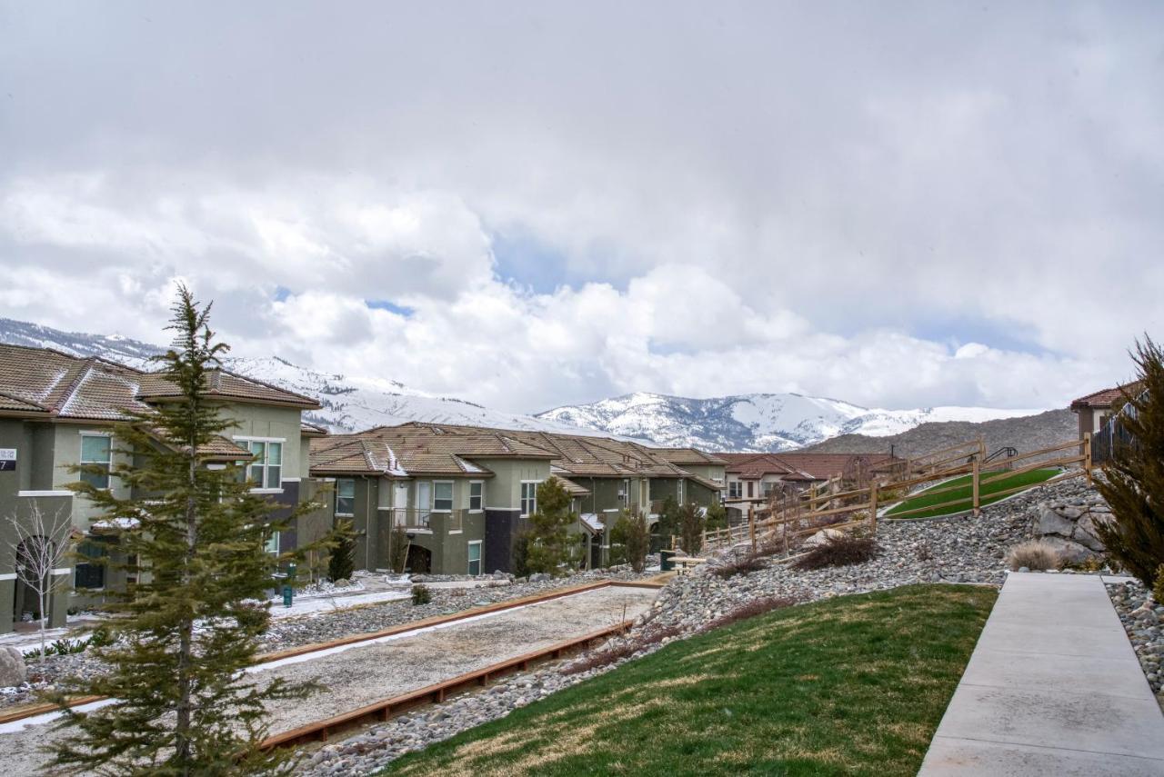 Appartement Luxury Retreat - King Beds, Hot Tub, & Pool - Family & Remote Work Friendly à Reno Extérieur photo