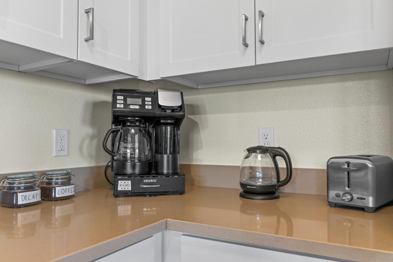 Appartement Luxury Retreat - King Beds, Hot Tub, & Pool - Family & Remote Work Friendly à Reno Extérieur photo