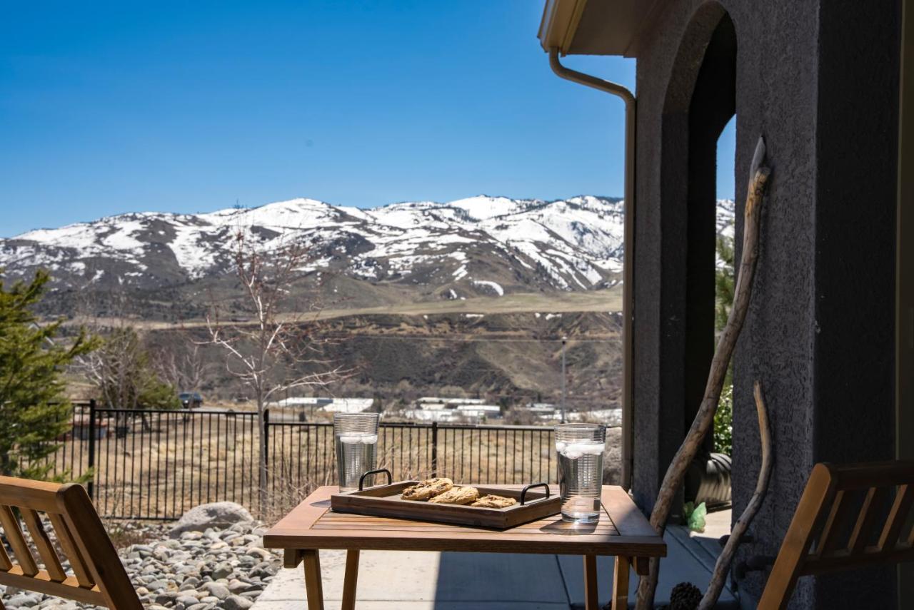 Appartement Luxury Retreat - King Beds, Hot Tub, & Pool - Family & Remote Work Friendly à Reno Extérieur photo